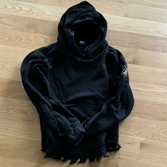 LF The Brand distressed black hoodie Size M - Picture 6 of 6